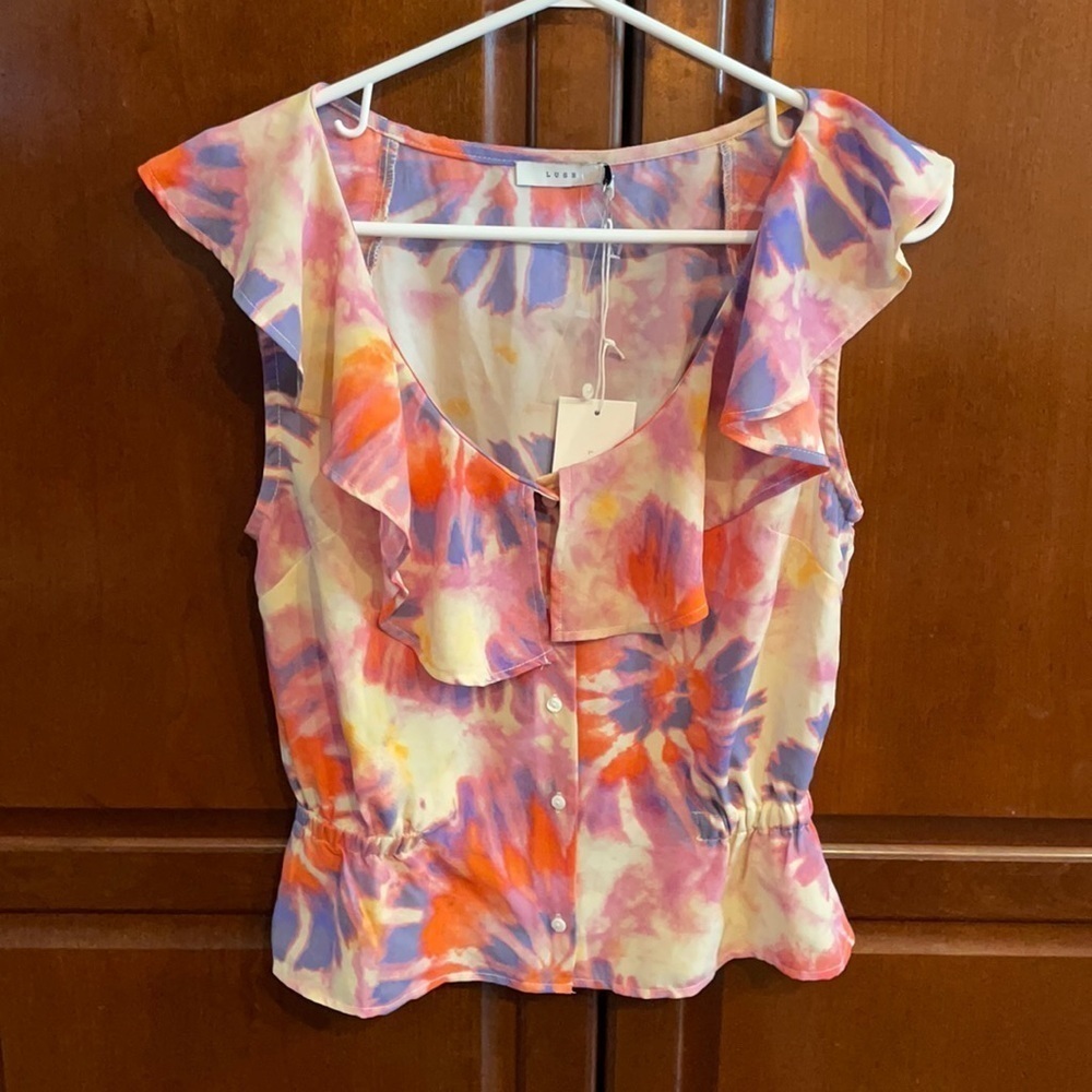 🤗NWT Lush tie dye blouse size S
